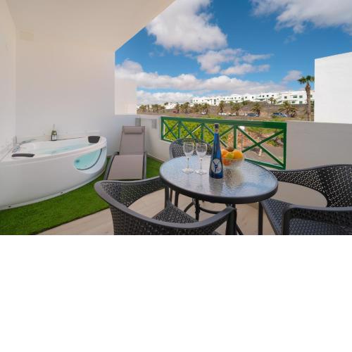 Lanzhost Carmenes Wellness