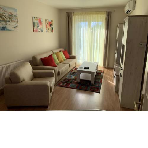 Lara Lux Apartment