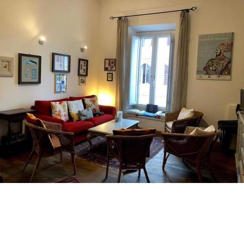 Large apartment in Rome city center