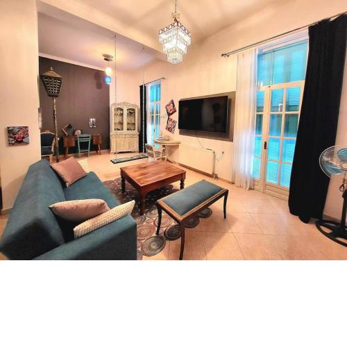 Large Creative Loft - Private Historical Building