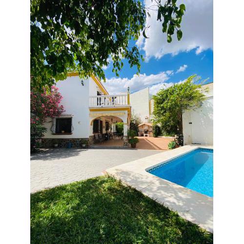 Large Villa with Private Pool, Complete Privacy in Beautiful Surroundings
