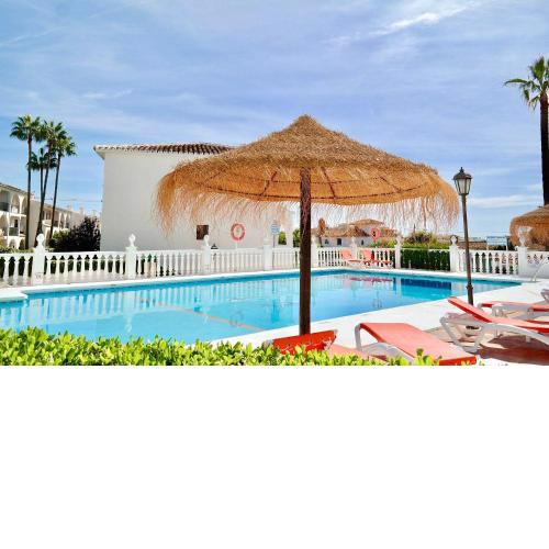 Las Farolas POOLFRONT in Mijas Costa 500m to the Beach - Updated June 2023 !