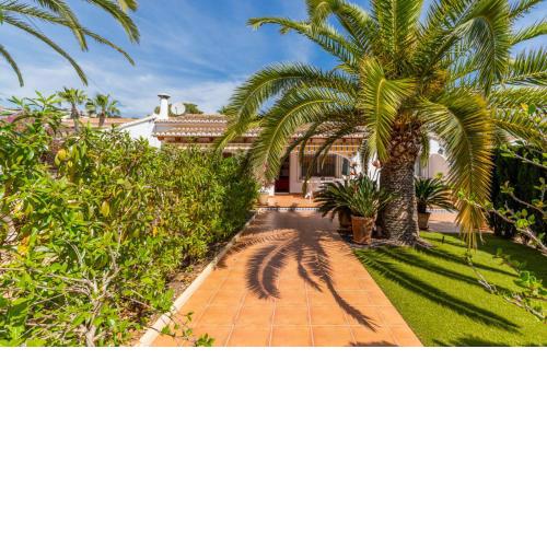 Las Flores Villa Moraira by Nora Nice