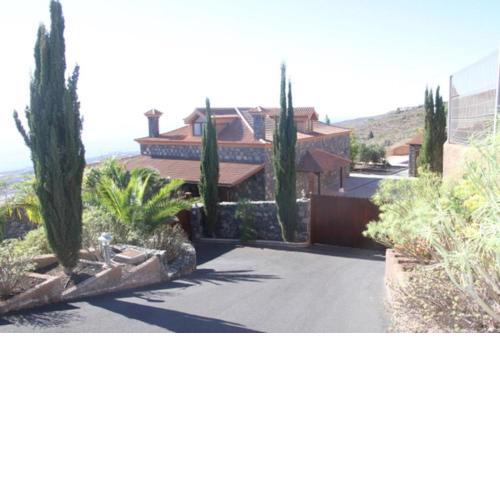LAS MORADITAS, CHALET con PISCINA PRIVADA
