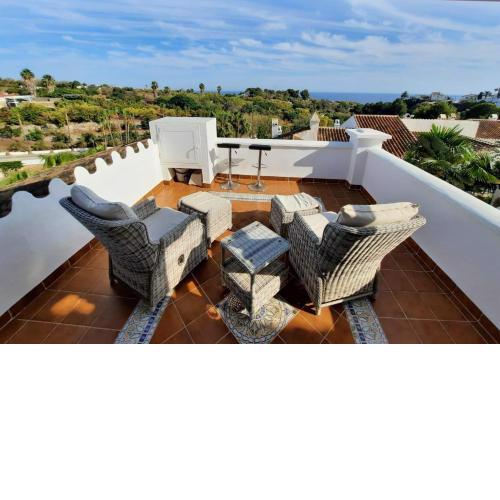 Las Palmas 15C Oasis Properties