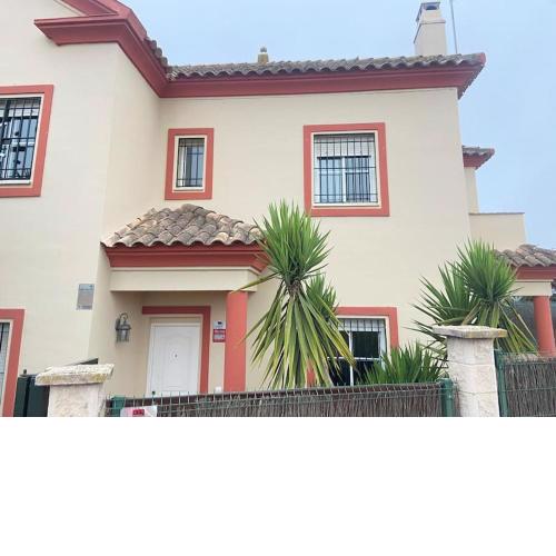 Las Villas - Chalet y Piscina a 10´de Sevilla
