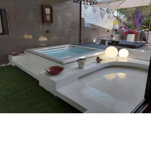 Last minute Garden and jacuzzi,the most gorgeus !adult only