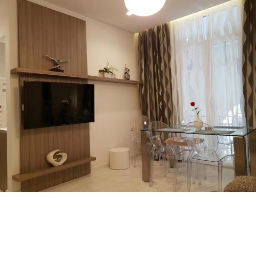Laura Aristotelous Square Apartment