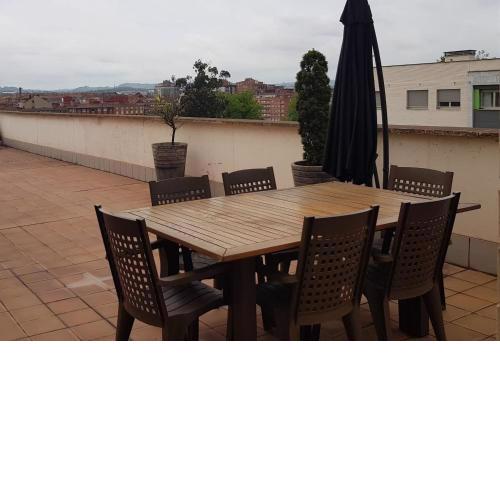 Lauredal - Ático con amplia terraza, 2 hab, 2 baños, pádel, parque infantil