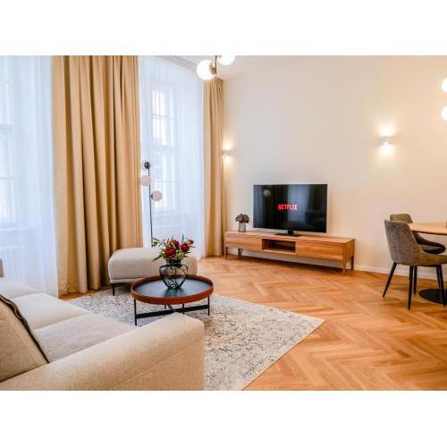 Laurinska 1 Apartments