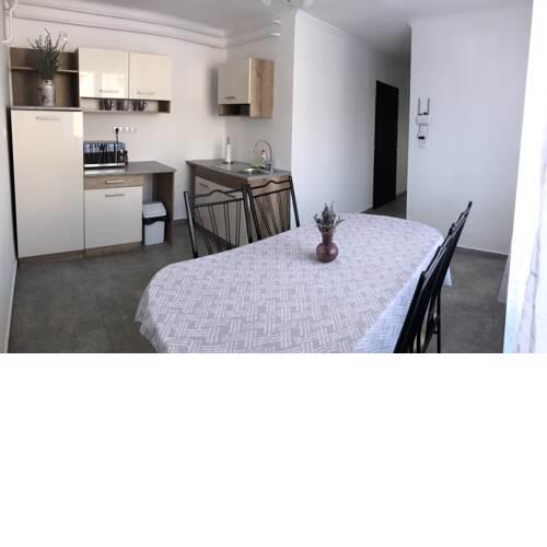 Lavender Garden Apartment
