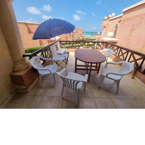 Lazordy bay chalet (X7)