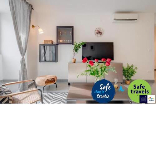 LCT Central Vintage Apartment