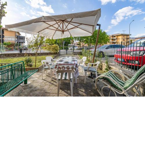 Le Balze Apt - Grand Canyon Of Tuscany - Happy Rentals