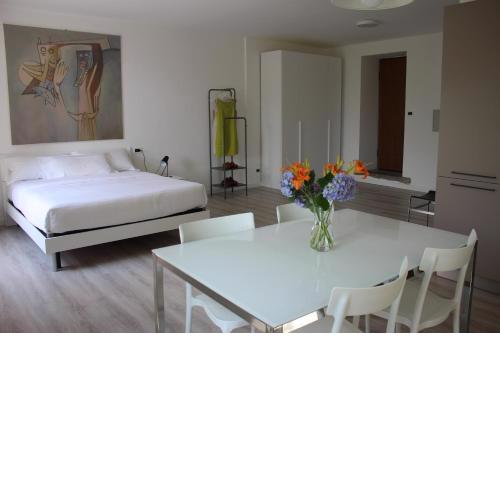 Le Campane Studio Apartment