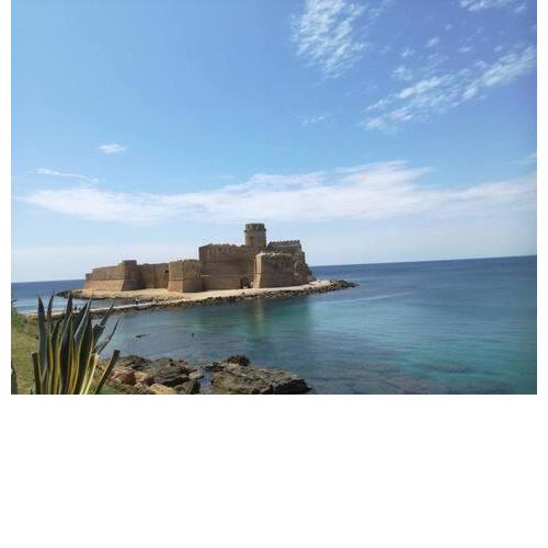Le Castella Garden Apartment