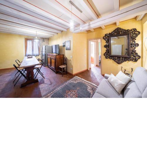 Le Chateau Franciacorta - by Host4U
