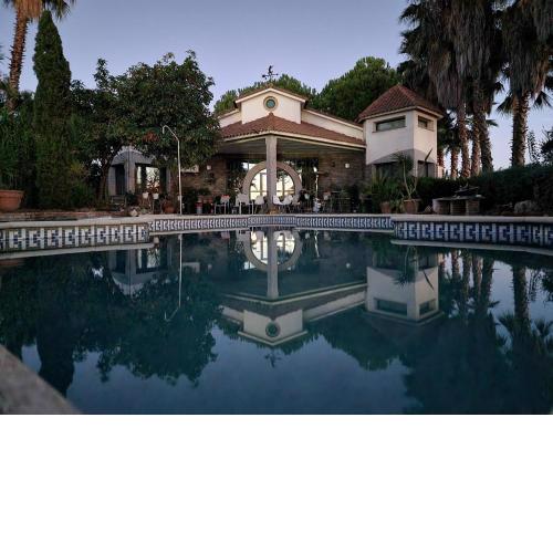Le Cheffy House