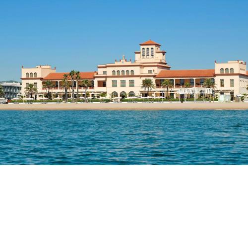 Le Meridien Ra Beach Hotel and Spa