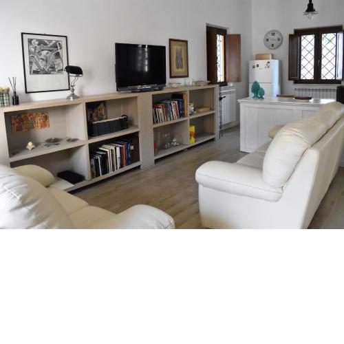 Le Radici Home