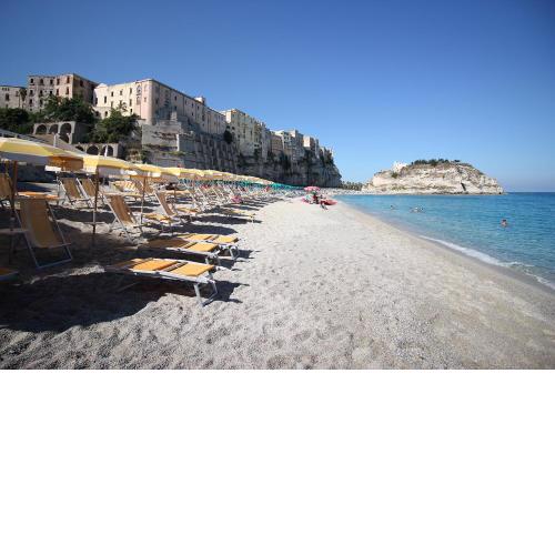 Le Roccette Mare Beach Hotel & Restaurant