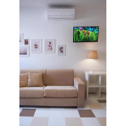 Le Rose Beach & Suites appartamenti fronte mare a Villarosa