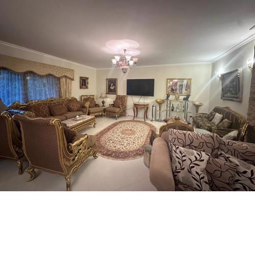 Le Royal Residence 9