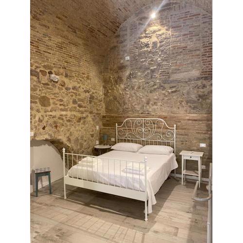 Le volte nel borgo