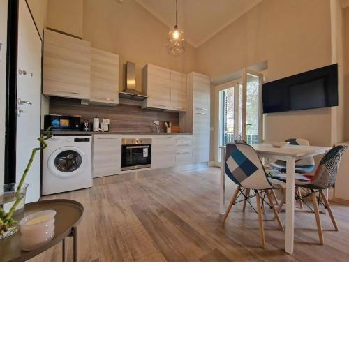 Lella Apartment with free parking