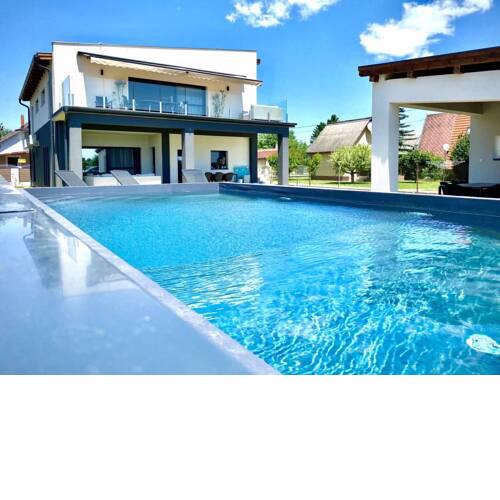 Lelle Sun and Pool Apartments
