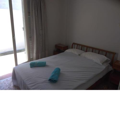 Lemon Apartment near to Pireaus Port