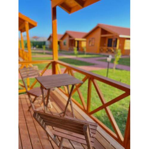lemon garden bungalow