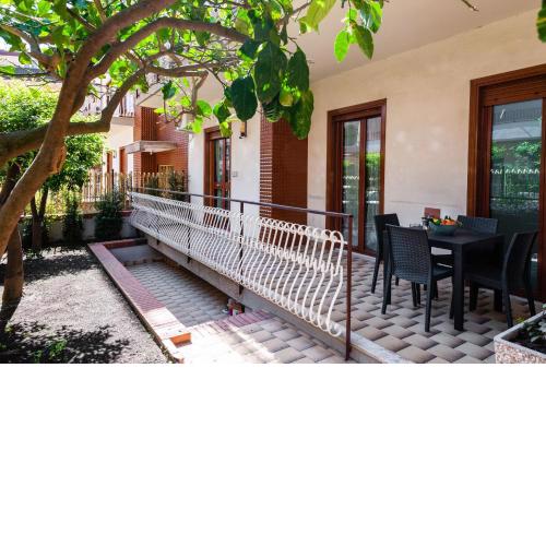 Lemon Tree Apartments by Wonderful Italy