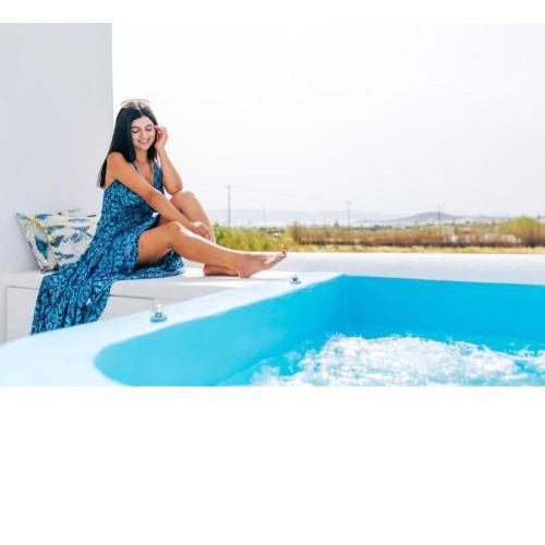 Lemonia Bridal Suite with Jacuzzi