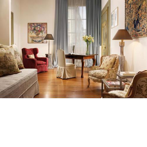 Leone Blu Suites | UNA Esperienze