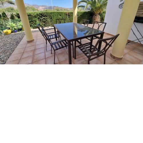 Les Tourtereaux 2-bedroom