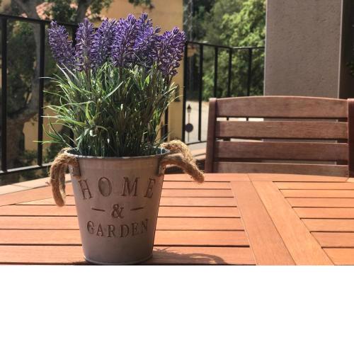 Lets Holidays apartment terrace La Guardia