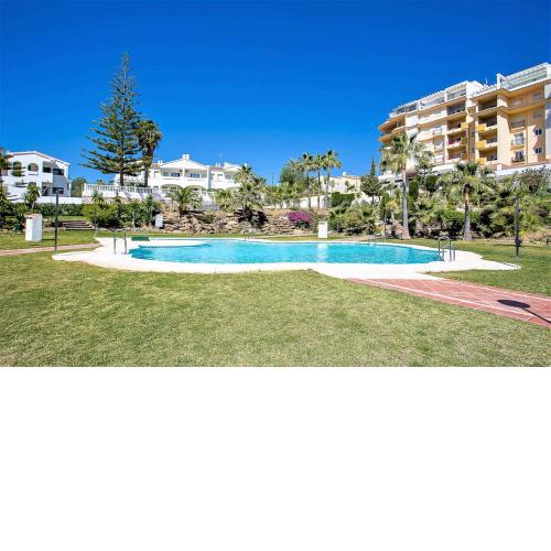 Lets in the Sun - La Cala de Mijas - Apartments with sea or pool views