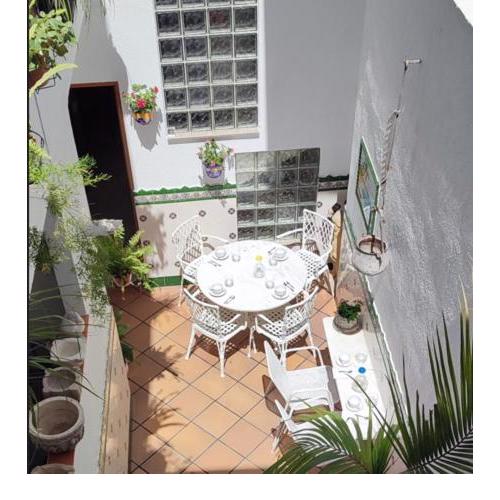 L'Hostalet GuestHouse