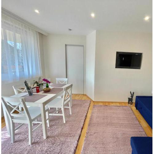 Lianne Apartman