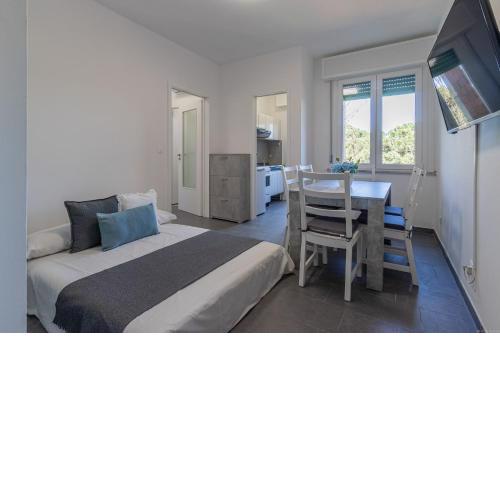 Lido di Spina White Apartment x6!