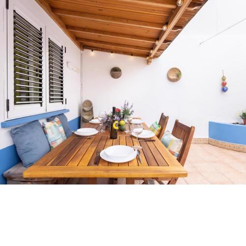 Lightbooking Sea Breezes Hidalgo Tenerife