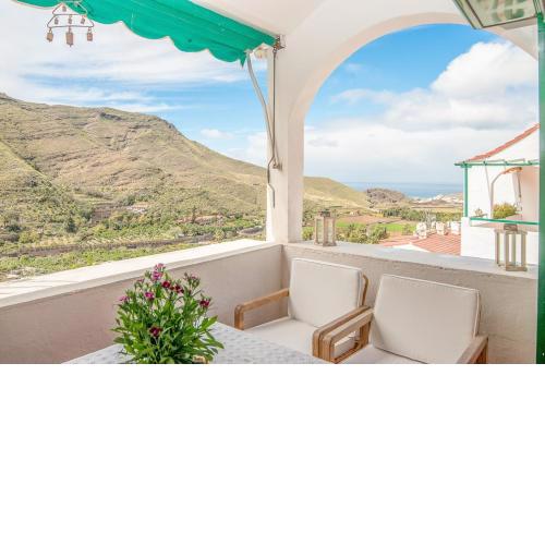 Lightbooking Villa Sea View