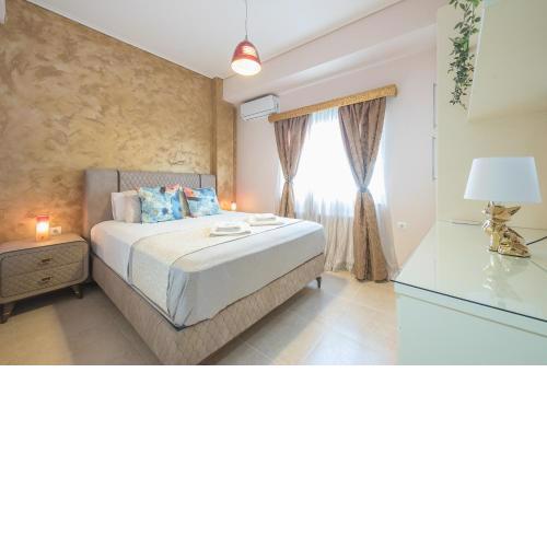 Lighthouse apartment in the heart of Athens