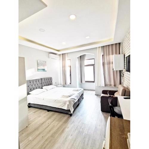 LightWorkersHomes