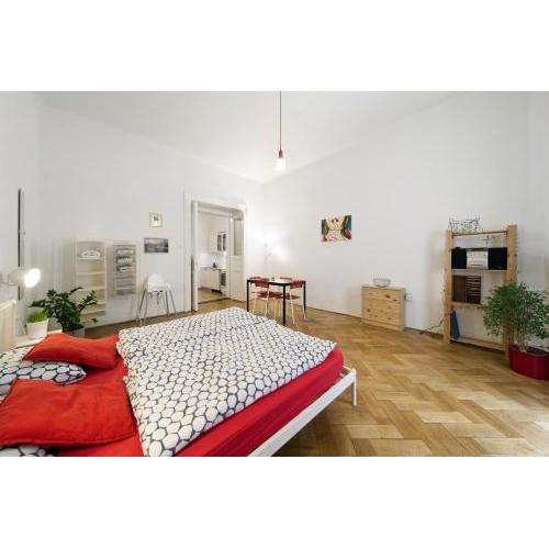 LIKE AT HOME IN CENTER OF PRAGUE