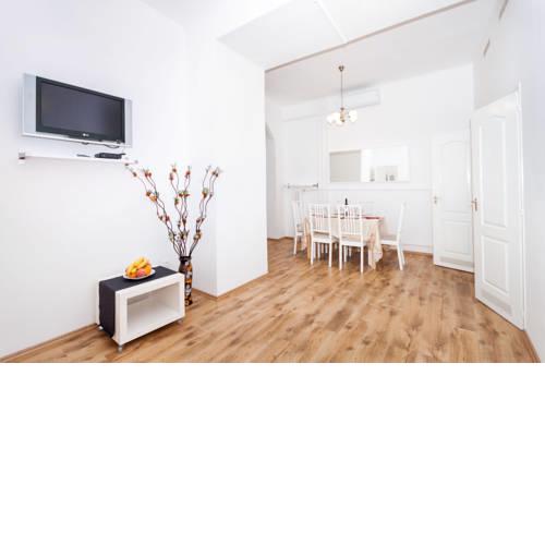 Like Home - City Center - Style Apartment
