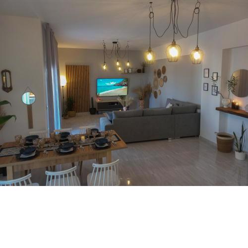 Like Home Luxury House