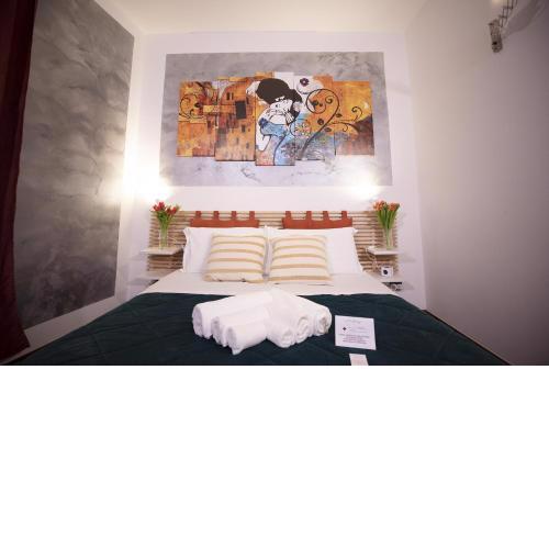 Like Romeo Suites