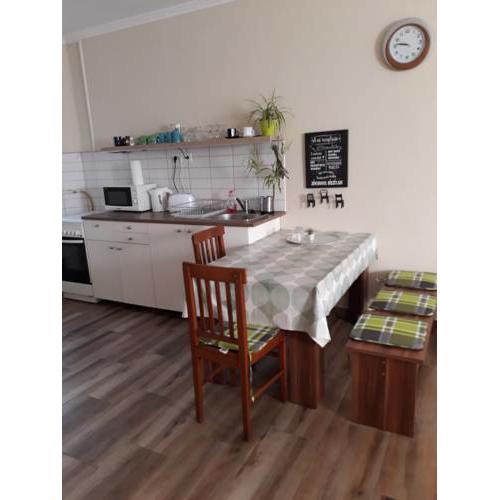 Lila Akác Apartman